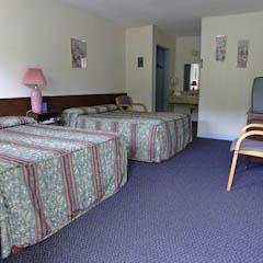 Evening Star Motel Room1